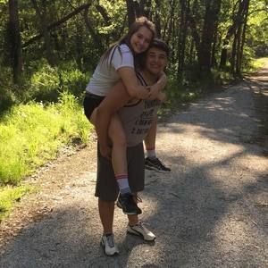 Meet your Posher, Sara